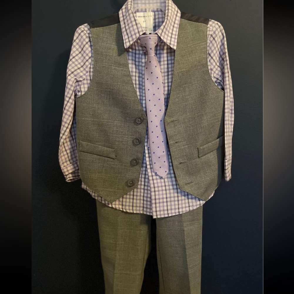 Toddler Boys 2T 3 piece suit